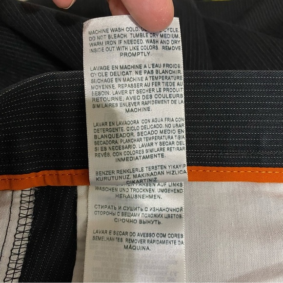 Docker’s Men’s Pinstriped D1 Slim-Fit Flat-Front Pants 34/34 - Picture 4 of 6